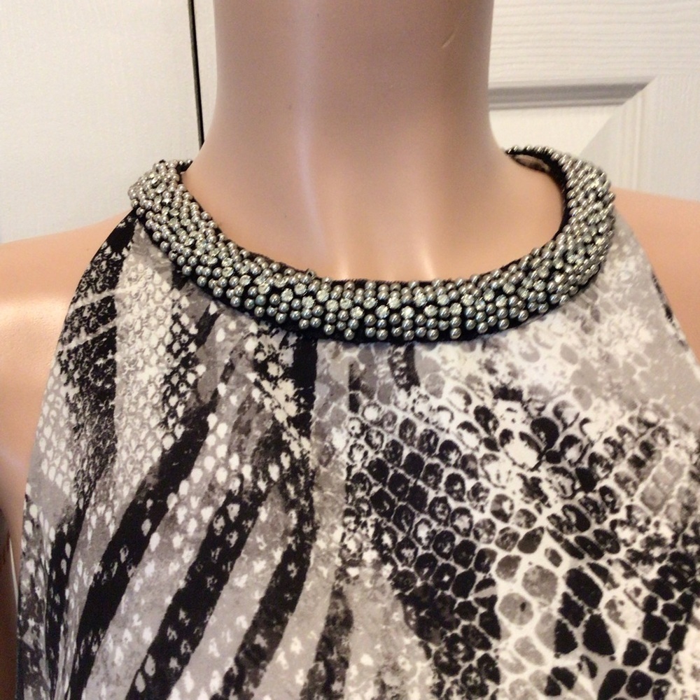 Jennifer Lopez Womens Sleeveless Snake Print Beaded High Neck Blouse Top Size M - Picture 2 of 7